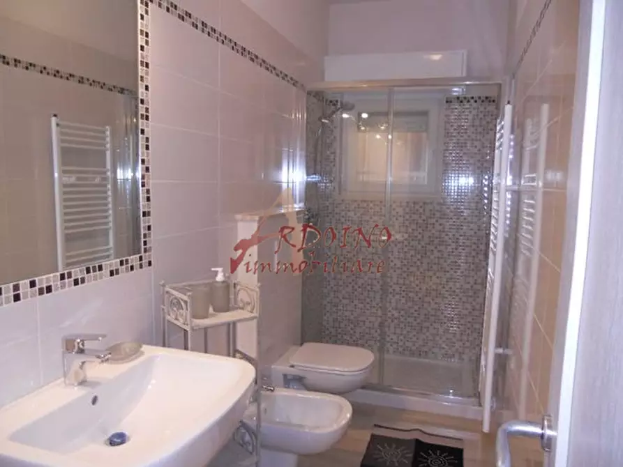 Immagine 34 di Trilocale in vendita  in Viale Europa a San Bartolomeo Al Mare