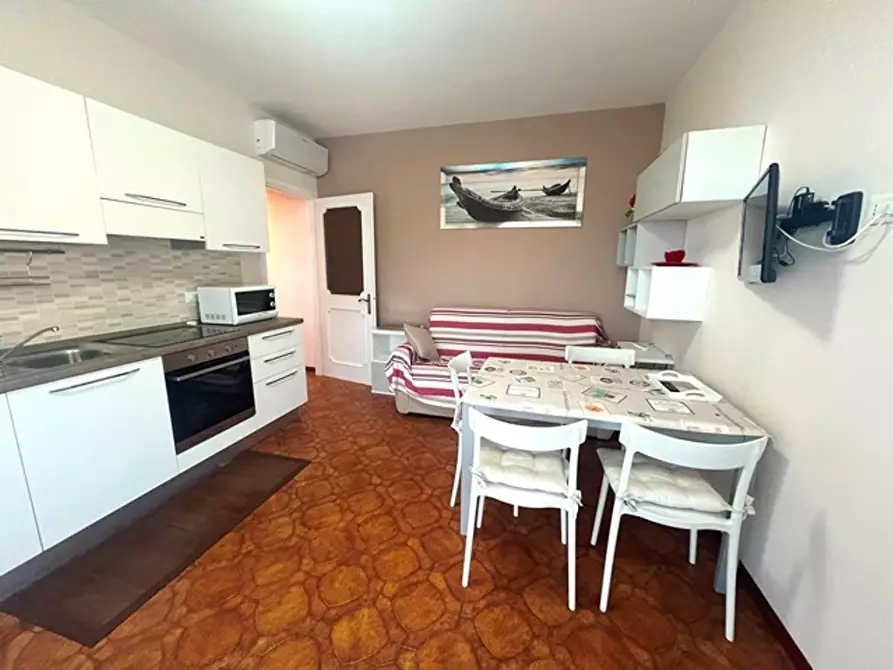 Immagine 1 di Trilocale in affitto  in Via Aurelia 57 a San Bartolomeo Al Mare