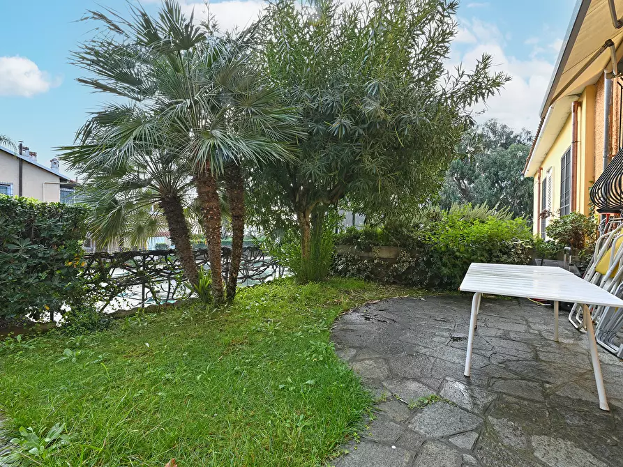 Immagine 23 di Bilocale in vendita  in Piazza Sant'Anna 1 a San Bartolomeo Al Mare