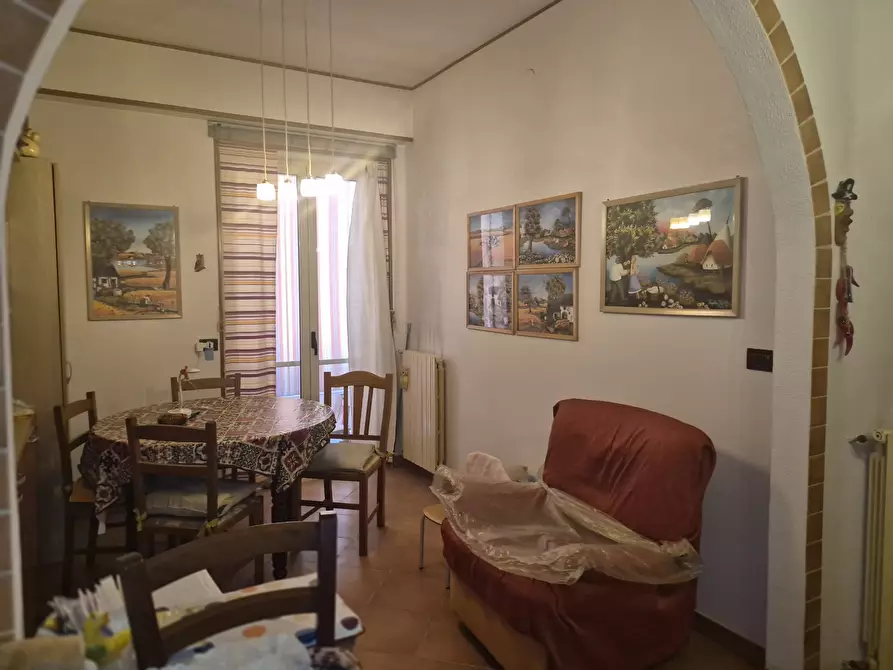Immagine 4 di Pentalocale in vendita  in Via Guglielmo Marconi 168 a Lamezia Terme