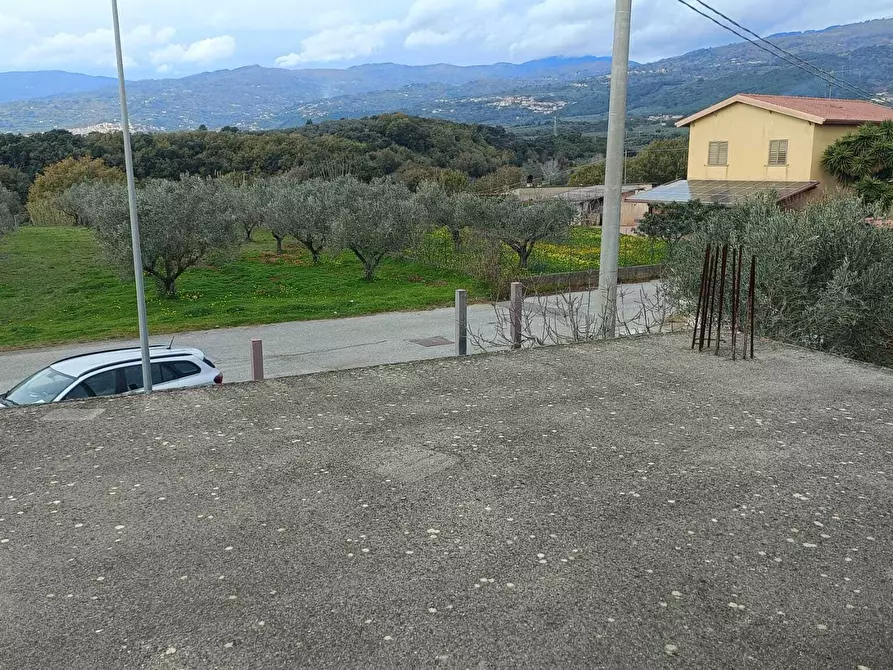 Immagine 5 di Villa in vendita  in Località Scalo Ferroviario a Feroleto Antico