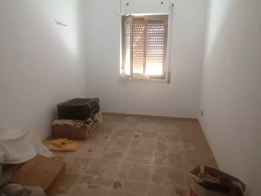 Immagine 3 di Pentalocale in affitto  in Via dei Patrioti Sambiasini a Lamezia Terme