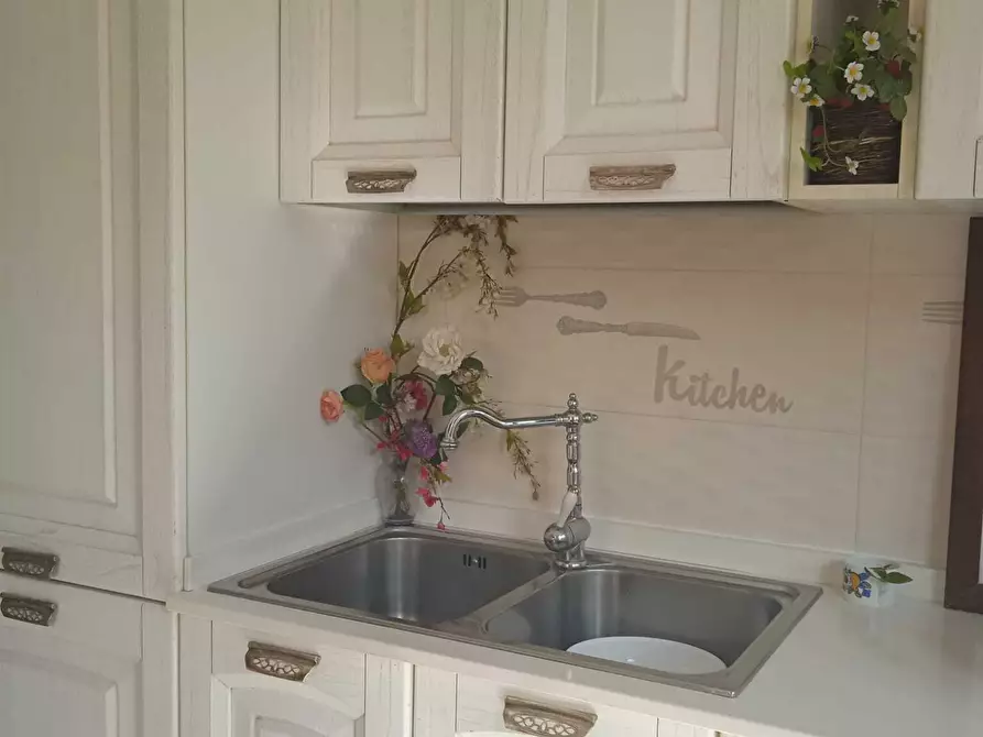 Immagine 22 di Pentalocale in vendita  in Via Antonio d' Ippolito a Lamezia Terme