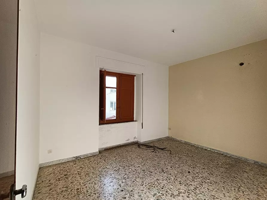 Immagine 8 di Porzione di casa in vendita  in Via Guglielmo Marconi a Lamezia Terme