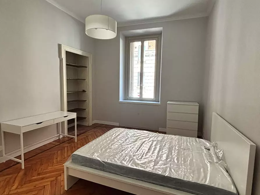 Immagine 9 di Quadrilocale in affitto  in Via Pietro Toselli a Torino