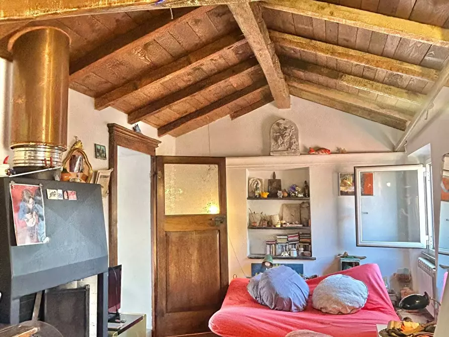 Immagine 9 di Quadrilocale in vendita  a Sarzana
