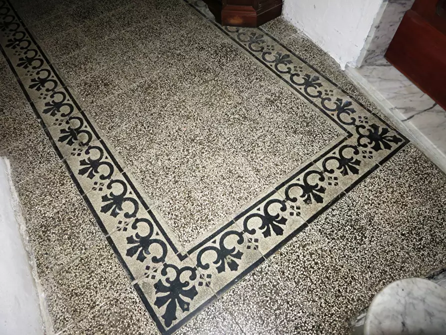 Immagine 10 di Quadrilocale in vendita  a Vezzano Ligure