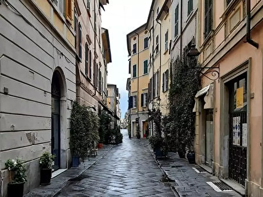 Immagine 3 di Quadrilocale in vendita  a Sarzana