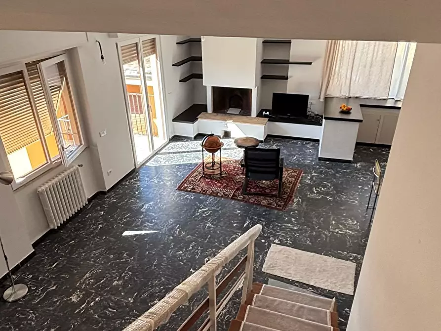 Immagine 16 di Attico in affitto  a Sarzana