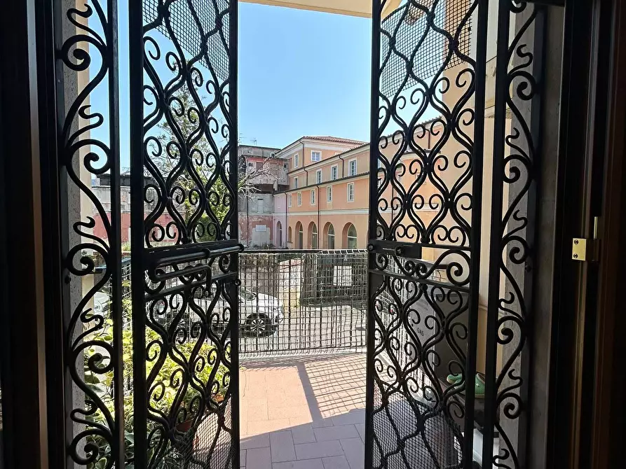 Immagine 6 di Quadrilocale in vendita  a Sarzana