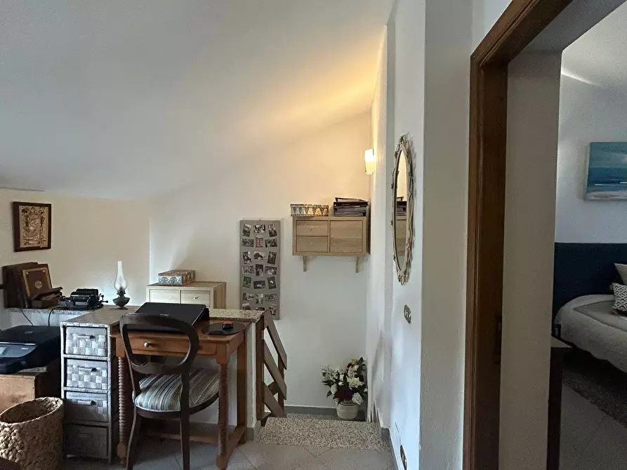 Immagine 8 di Quadrilocale in vendita  a Sarzana