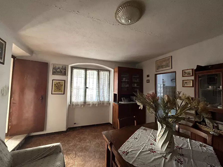 Immagine 17 di Rustico / casale in vendita  a Castelnuovo Magra