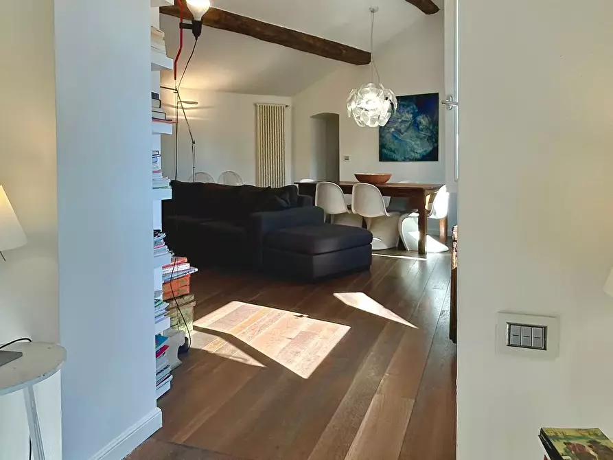 Immagine 8 di Quadrilocale in vendita  a Sarzana