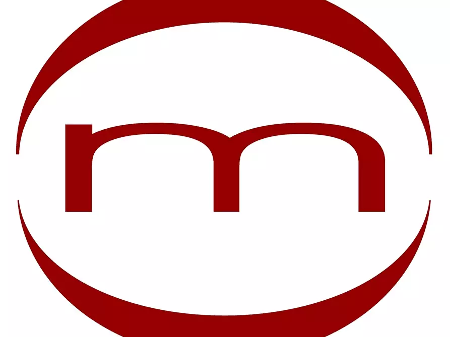 Immagine 2 di Locale commerciale in vendita  a Sarzana