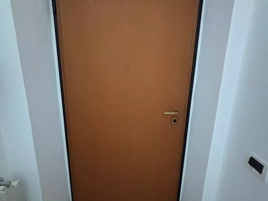 Immagine 21 di Quadrilocale in vendita  a La Spezia