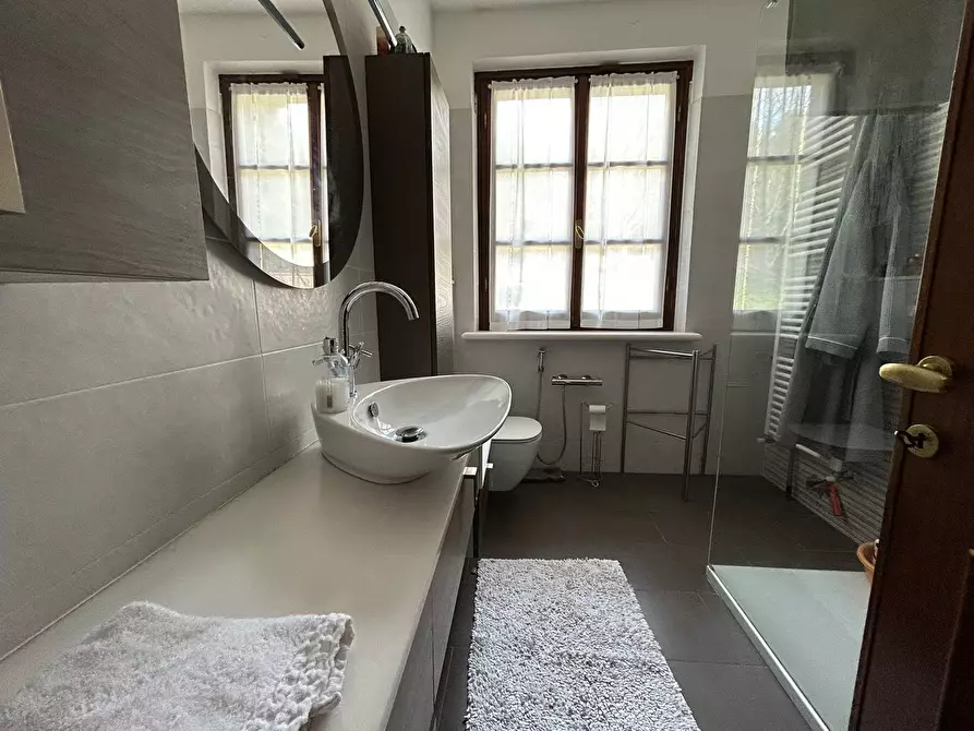 Immagine 51 di Casa bifamiliare in vendita  a Sarzana