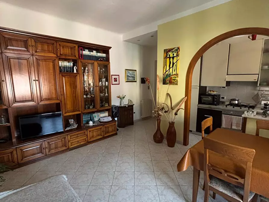 Immagine 3 di Quadrilocale in vendita  a La Spezia