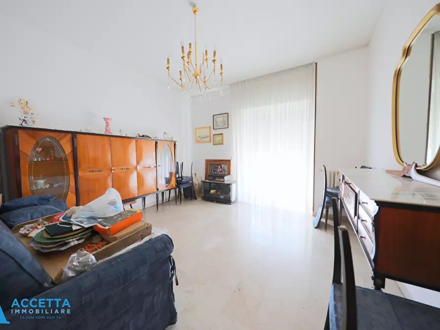 Immagine 4 di Quadrilocale in vendita  in Via Veneto 116 a Taranto