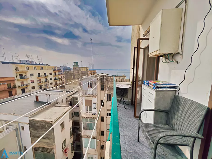 Immagine 10 di Trilocale in vendita  in Via Angelo Berardi 83 a Taranto