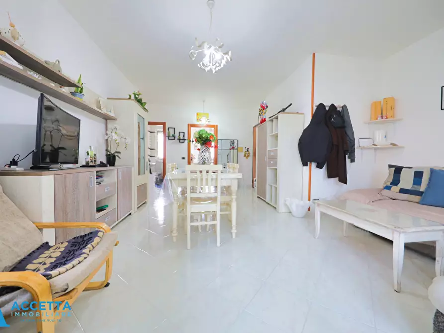 Immagine 5 di Quadrilocale in vendita  in Via Giovanni Borraccino 8 a Taranto