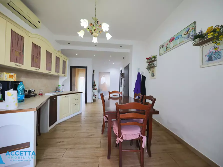 Immagine 5 di Trilocale in vendita  in Corso Italia 370 a Taranto