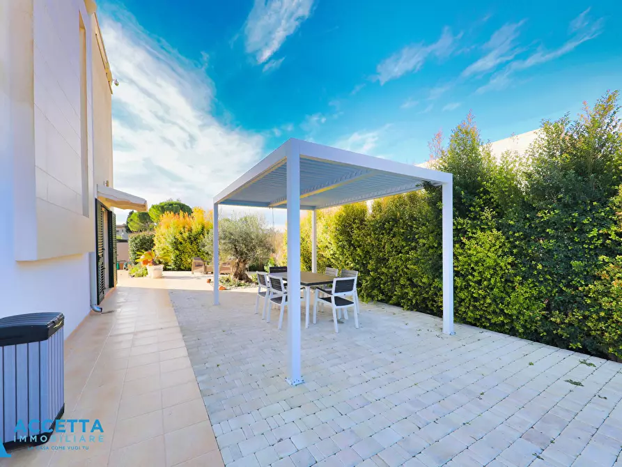 Immagine 28 di Villa in vendita  in Via Fior di Zenzero 2 a Taranto