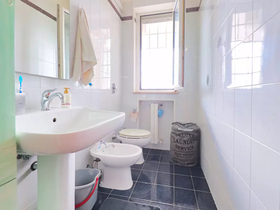 Immagine 18 di Quadrilocale in vendita  in Via Giovanni Borraccino 8 a Taranto