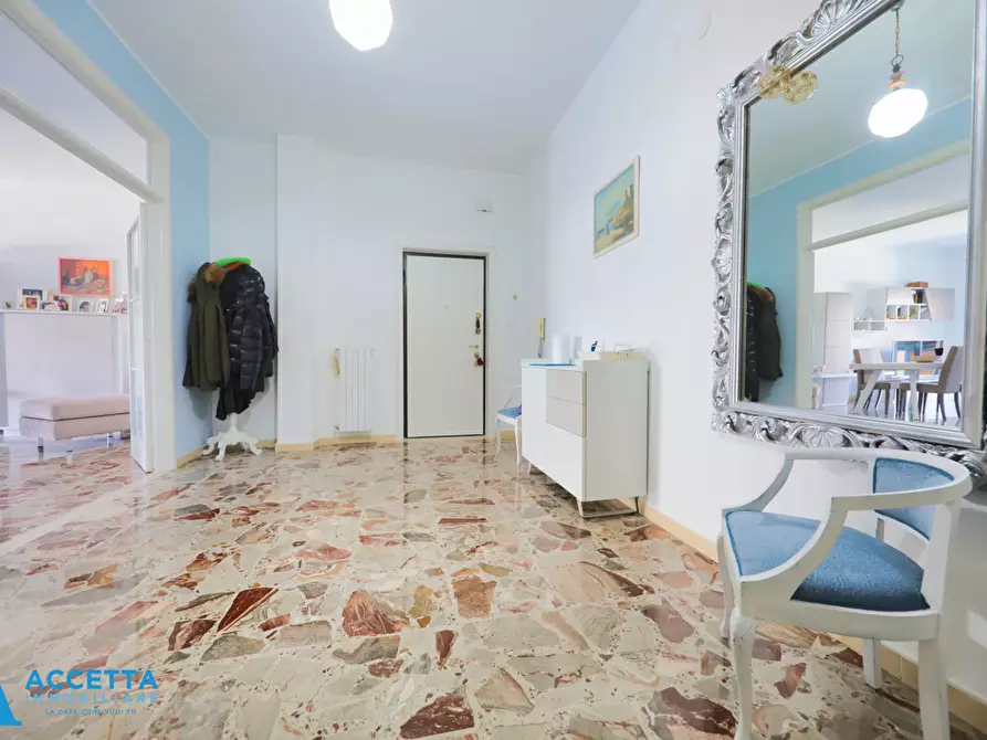Immagine 8 di Trilocale in vendita  in Via Istria 30 a Taranto