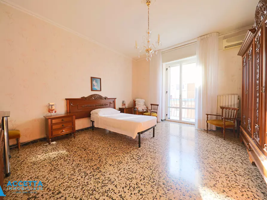 Immagine 17 di Trilocale in vendita  in Via Elio 56 a Taranto