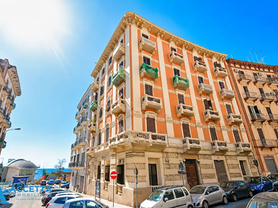 Immagine 5 di Bilocale in vendita  in Via Duca Di Genova 76 a Taranto