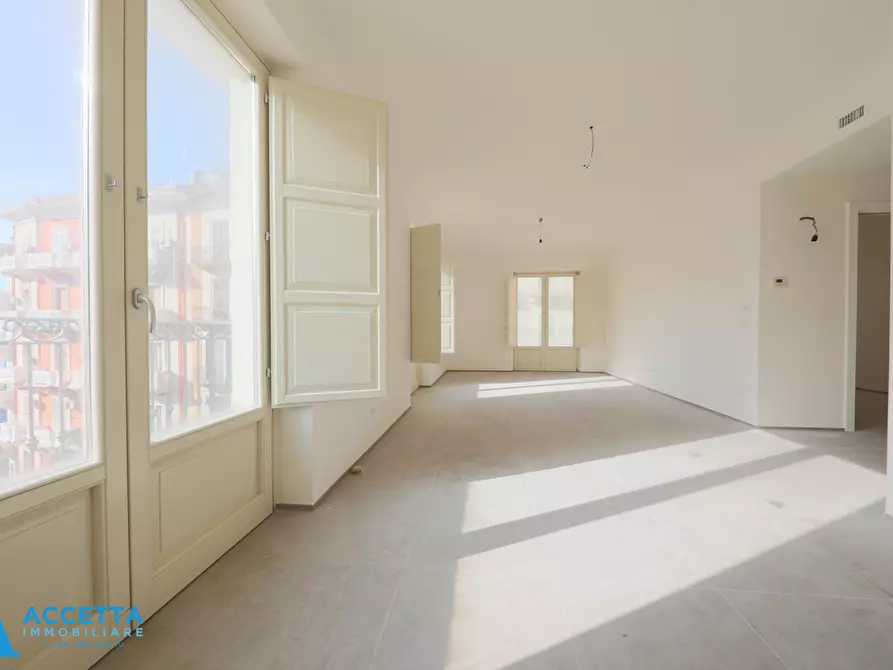 Immagine 5 di Quadrilocale in vendita  in Via Criscuolo 1 a Taranto