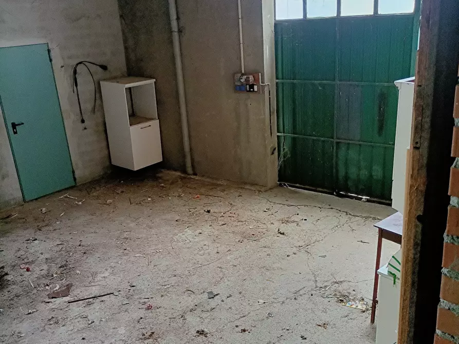 Immagine 49 di Porzione di casa in vendita  in Frazione Croce a Rovescala