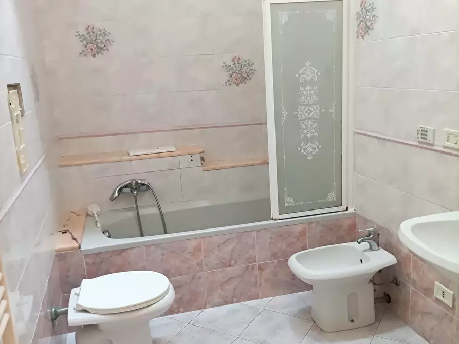 Immagine 12 di Bilocale in vendita  in Via Giandomenico Romagnosi a Castel San Giovanni