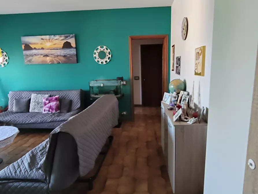 Immagine 6 di Trilocale in vendita  in Via Luigi Einaudi a Castel San Giovanni
