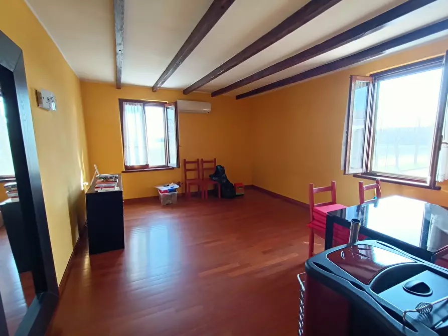 Immagine 4 di Trilocale in vendita  in Via Pievetta a Castel San Giovanni