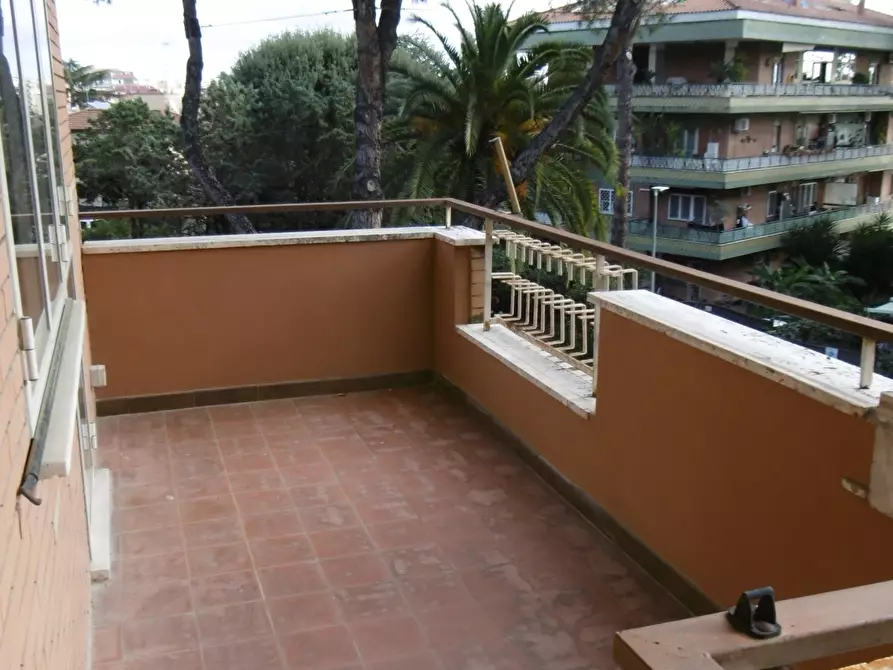 Immagine 20 di Quadrilocale in affitto  in VIA DELLA PISANA a Roma