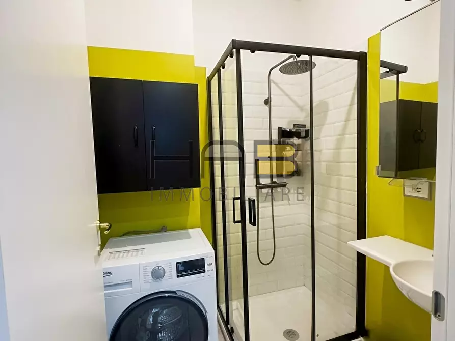 Immagine 9 di Trilocale in vendita  in Via Osimo a Busto Arsizio