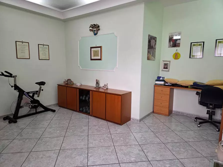 Immagine 10 di Trilocale in vendita  in via pontenuovo 25 a Pompei