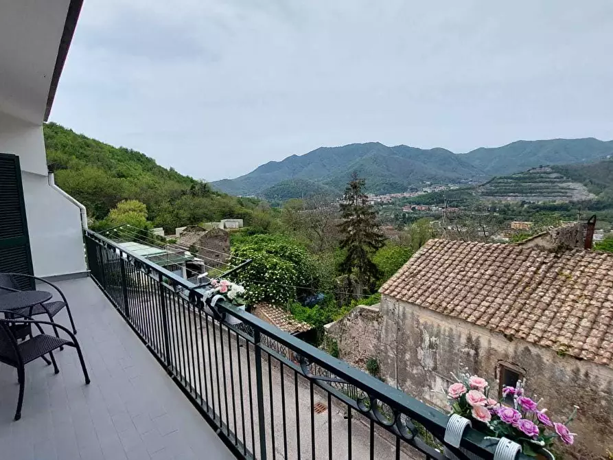 Immagine 11 di Villetta a schiera in vendita  in Via Parrocchia 33 a Baronissi