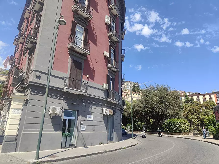Immagine 2 di Trilocale in vendita  in Corso Vittorio Emanuele a Napoli