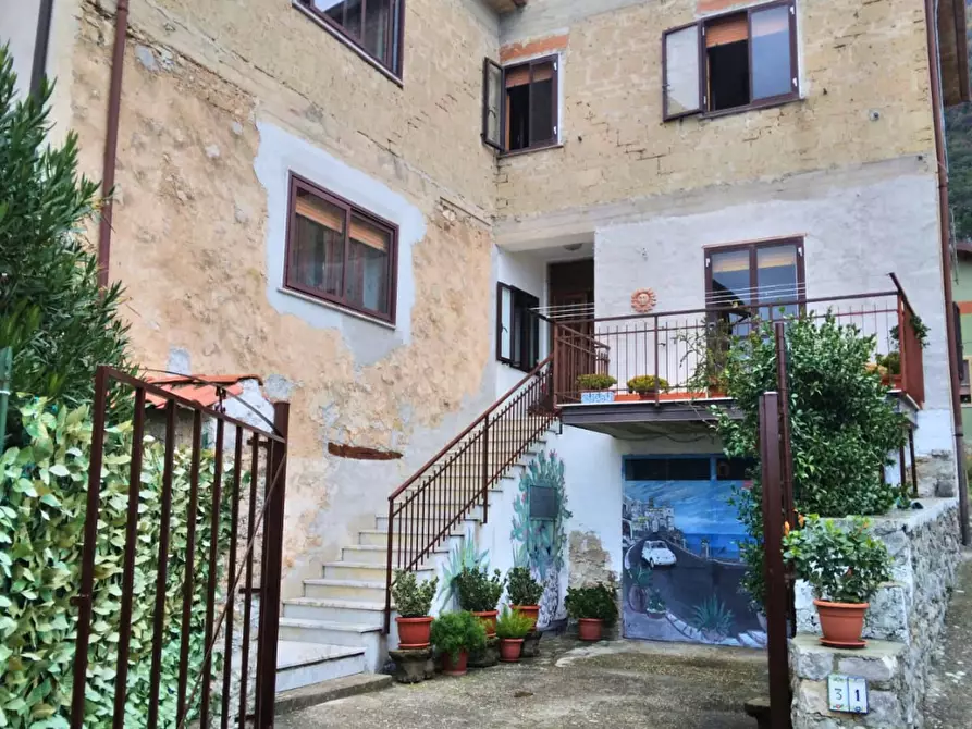Immagine 7 di Porzione di casa in vendita  in Via Tiro a Segno 31 a Monteforte Cilento