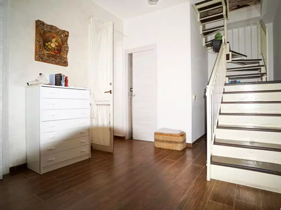 Immagine 15 di Terratetto in vendita  in via don Paolo VOCCA 12 a Eboli