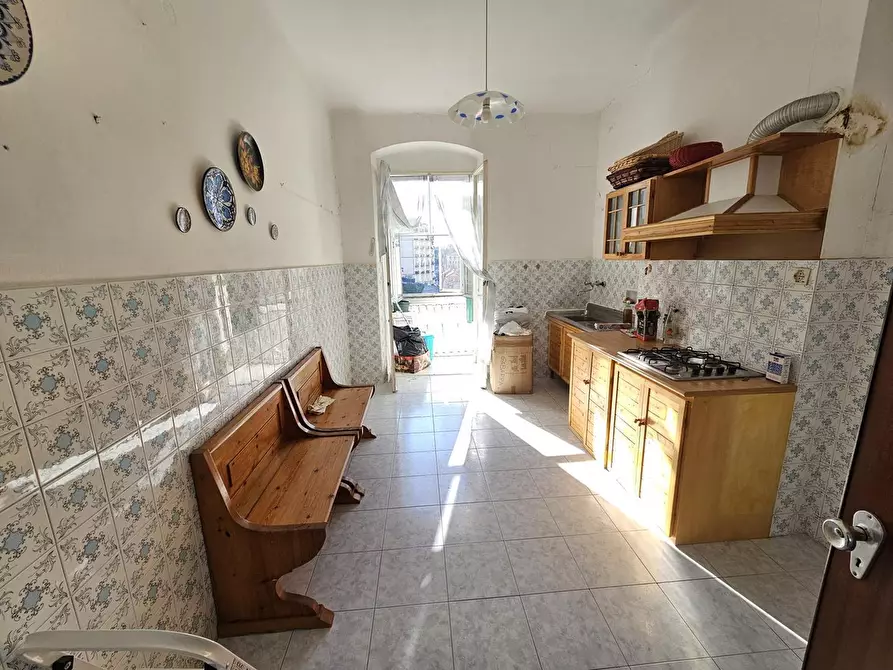 Immagine 7 di Trilocale in vendita  in Via Giovanni Lanza 3 a Genova
