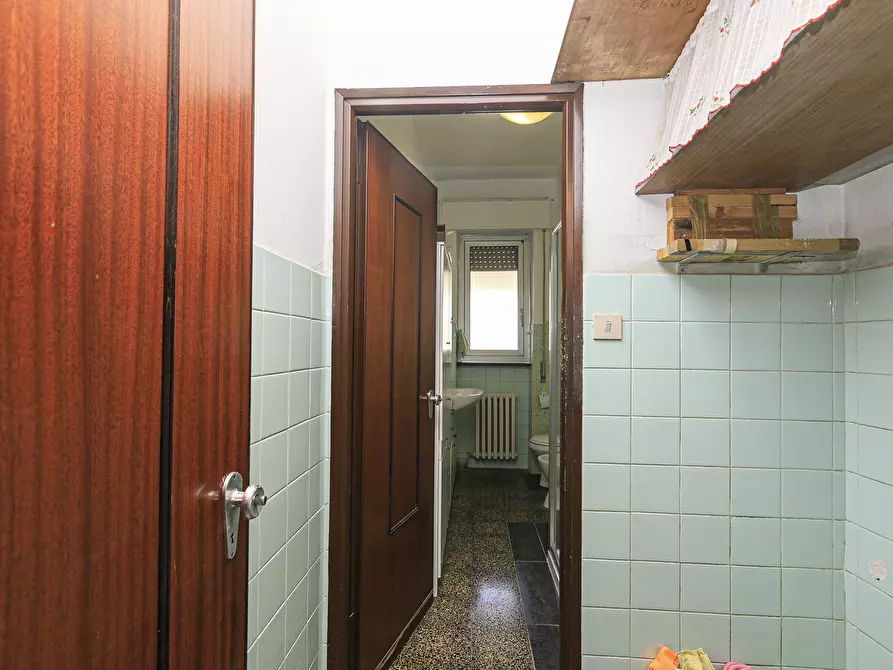 Immagine 23 di Pentalocale in vendita  in Via Bartolomeo Parodi 22 a Ceranesi