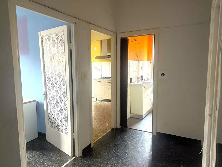 Immagine 9 di Bilocale in vendita  in Via Francesco Pedemonte a Serra Riccò