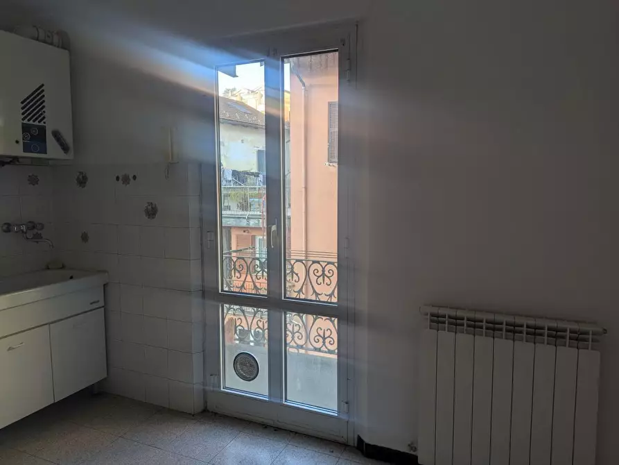 Immagine 8 di Bilocale in vendita  in Via Vittorio Veneto a Busalla