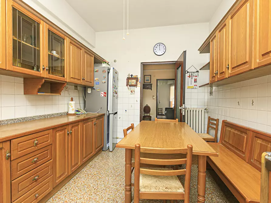 Immagine 15 di Pentalocale in vendita  in Via Bartolomeo Parodi 22 a Ceranesi