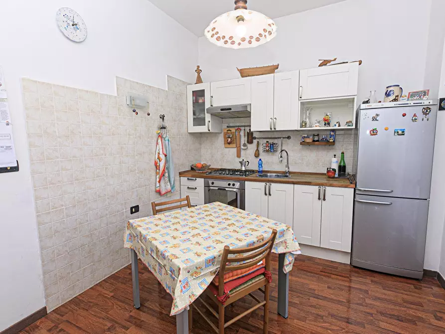 Immagine 5 di Bilocale in vendita  a Campomorone