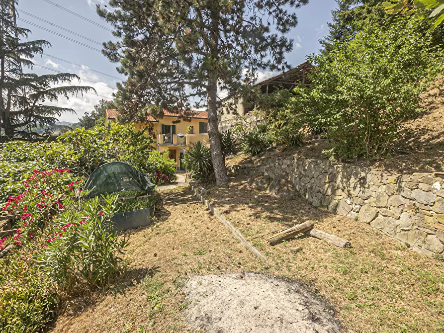 Immagine 66 di Villa in vendita  in Via privata Scanduè 23 a Serra Riccò