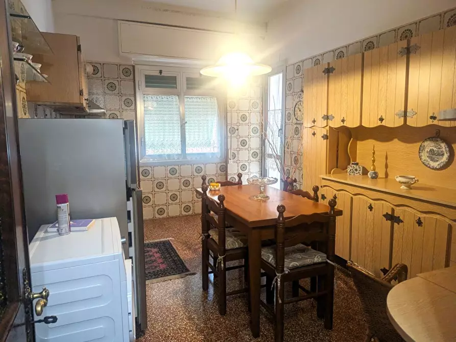 Immagine 24 di Trilocale in vendita  in Via Campomorone 40R a Genova